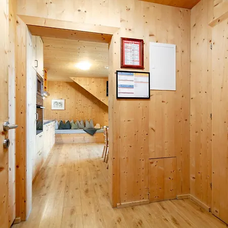 Waidachhaus 16 *