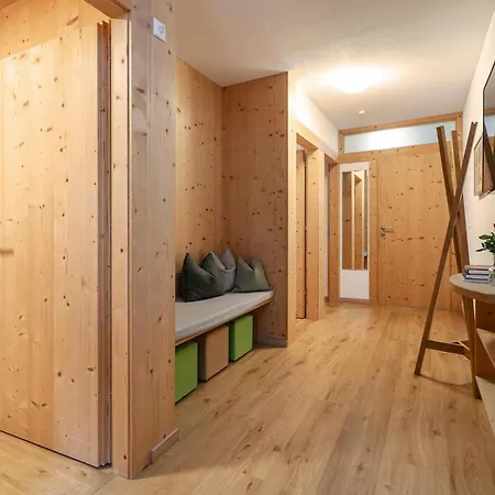 Waidachhaus 16 *